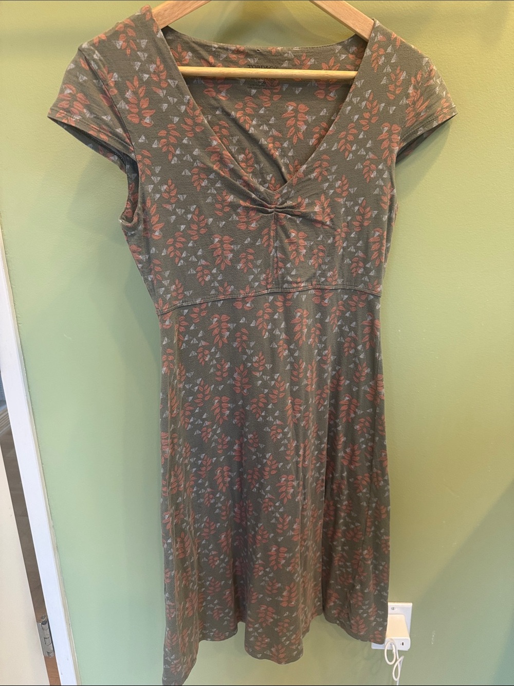 Toad&Co Olive Green Floral Knot-Front Midi Dress